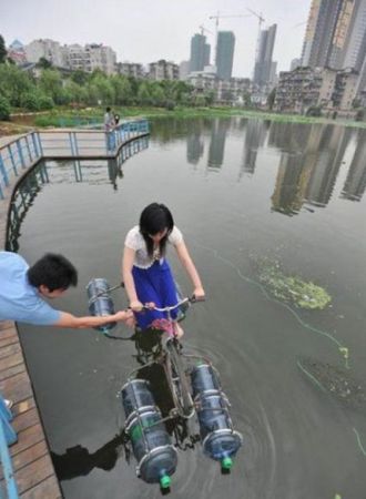 Китайские, водные велосипеды (13 фото)